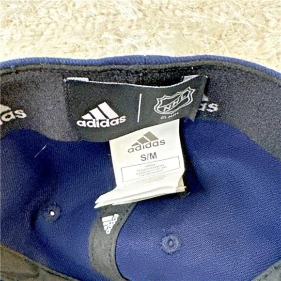NEW NHL Hockey St. Louis Blues adidas Local Coach Flex S/M White and Blue Hat - Picture 10 of 10